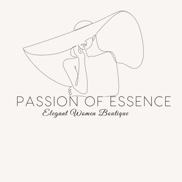 EVERYTHING BLACK & WHITE - Picture 3 of 4